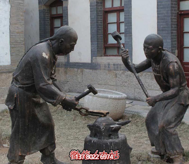古人鑄造青銅雕塑，景觀美化擺放