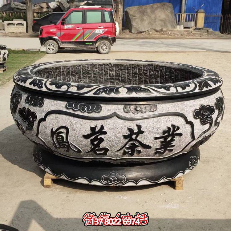 仿古青石荷花水缸，配合庭院戶外，點(diǎn)綴人間養(yǎng)魚(yú)園