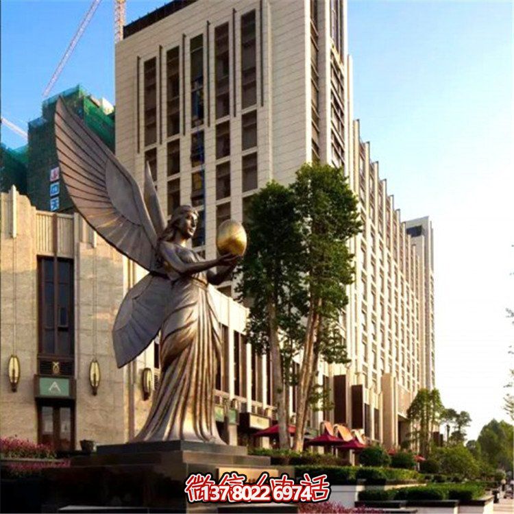商業(yè)廣場玻璃鋼仿銅西方天使人物小品景觀雕塑